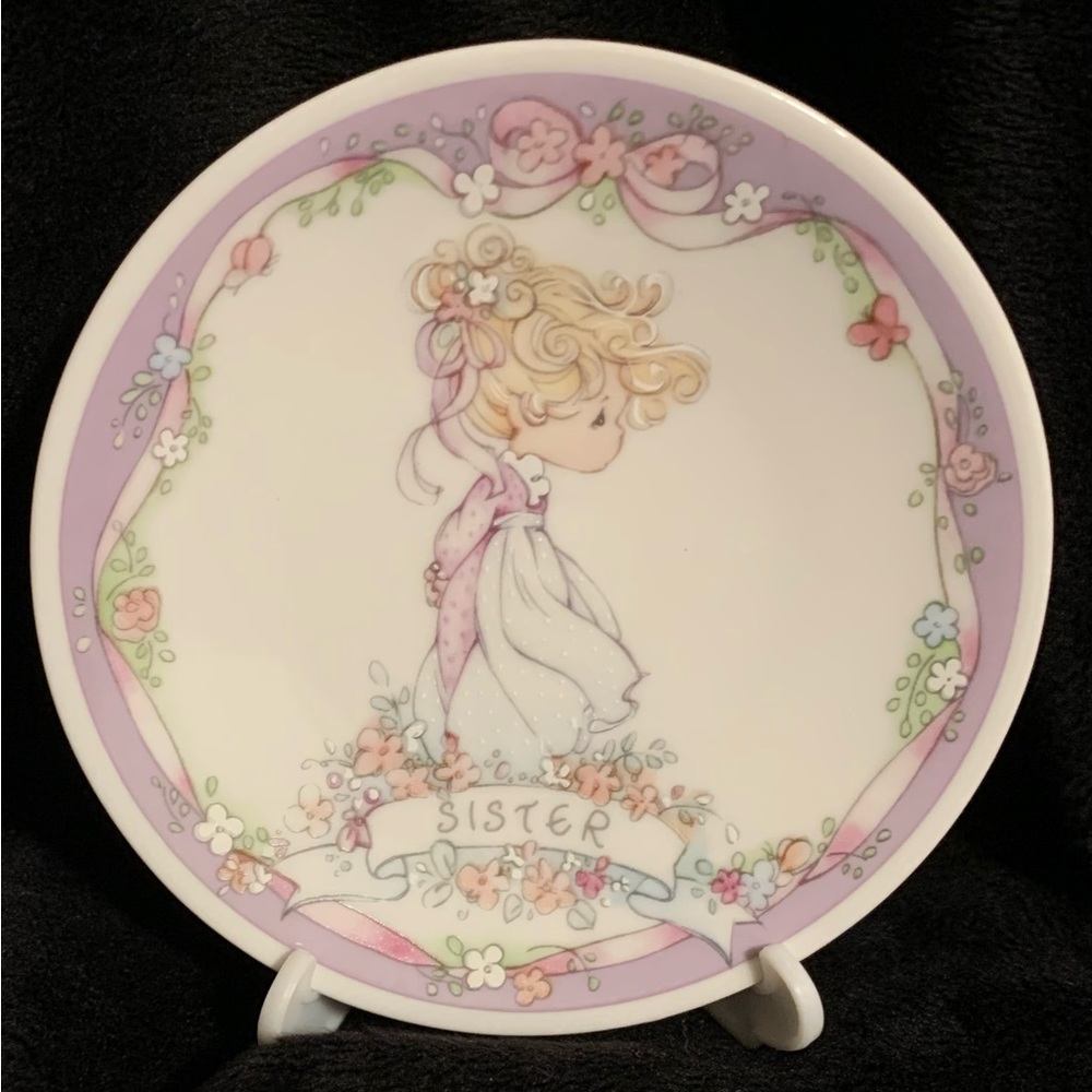 Precious Moments Sister Plaque / Mini Plate with Stand